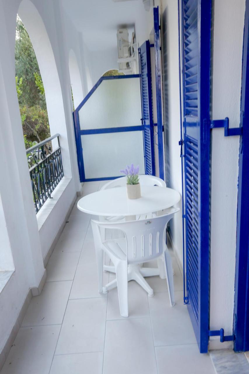 Athina Apartments Kato Korakiana Exterior foto